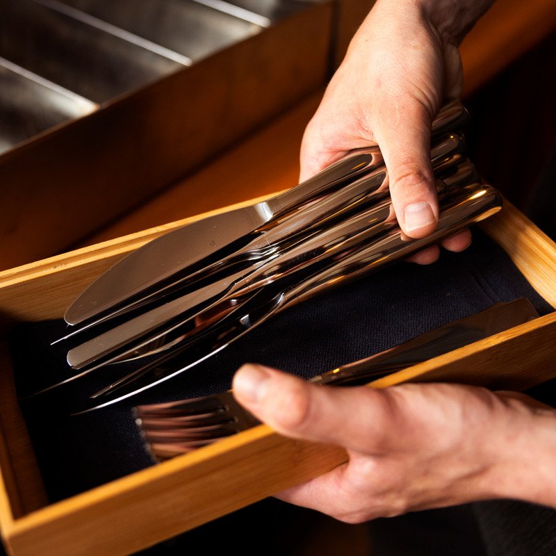 Savannah - Dinner Knife - Hollow handle 24 piece set